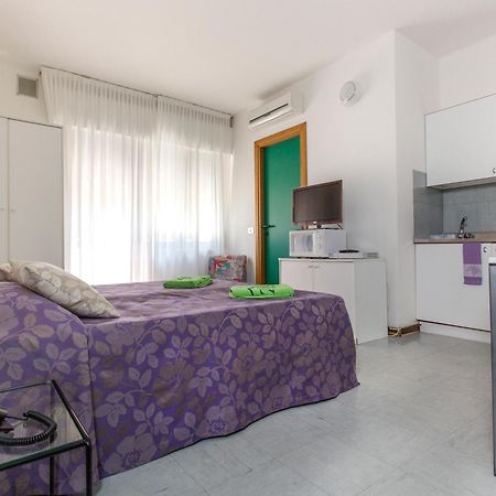 Aparthotel Carinzia リニャーノ・サッビアドーロ エクステリア 写真