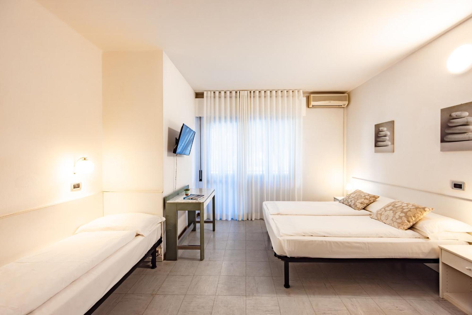 Aparthotel Carinzia リニャーノ・サッビアドーロ エクステリア 写真