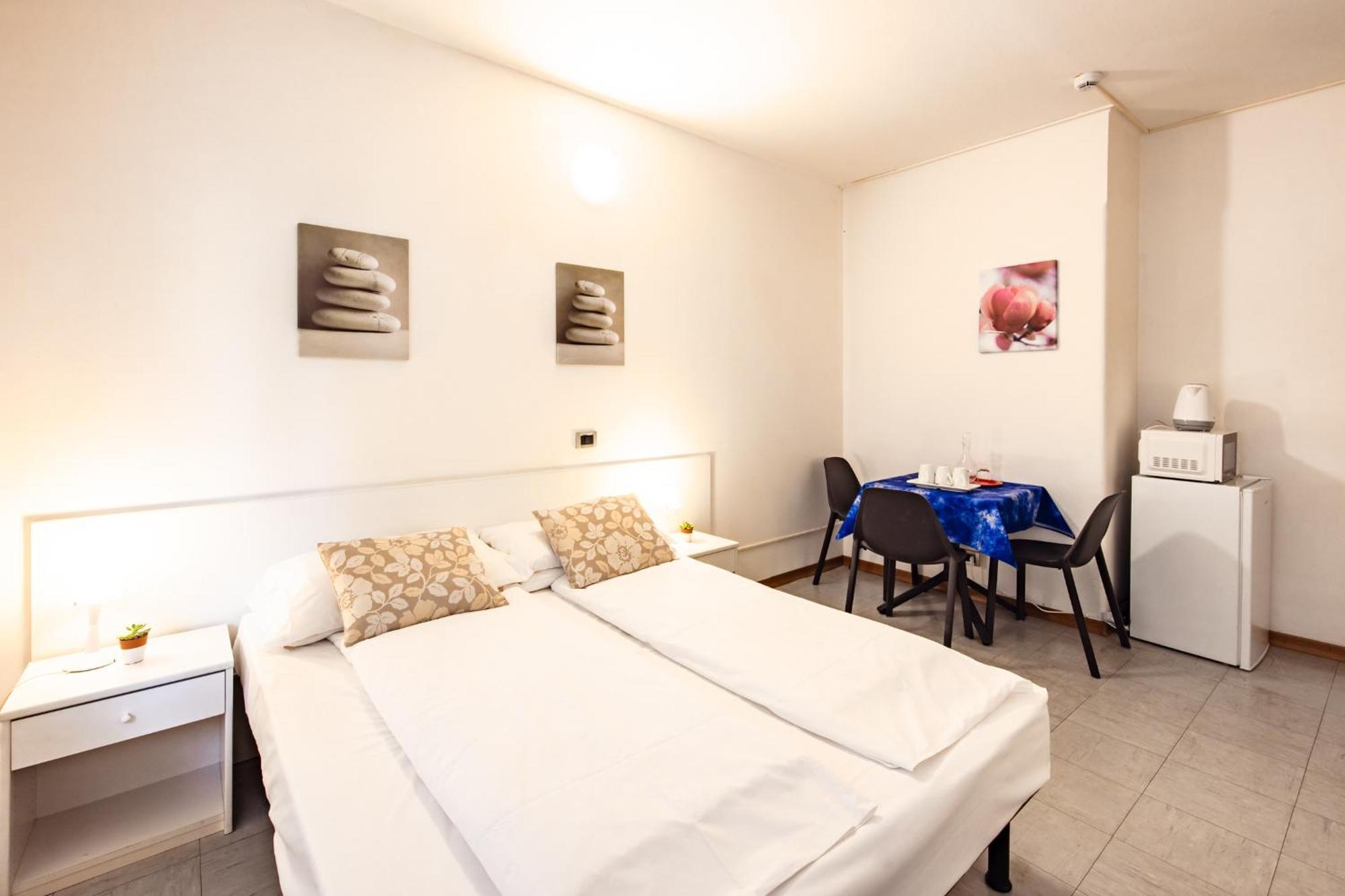 Aparthotel Carinzia リニャーノ・サッビアドーロ エクステリア 写真