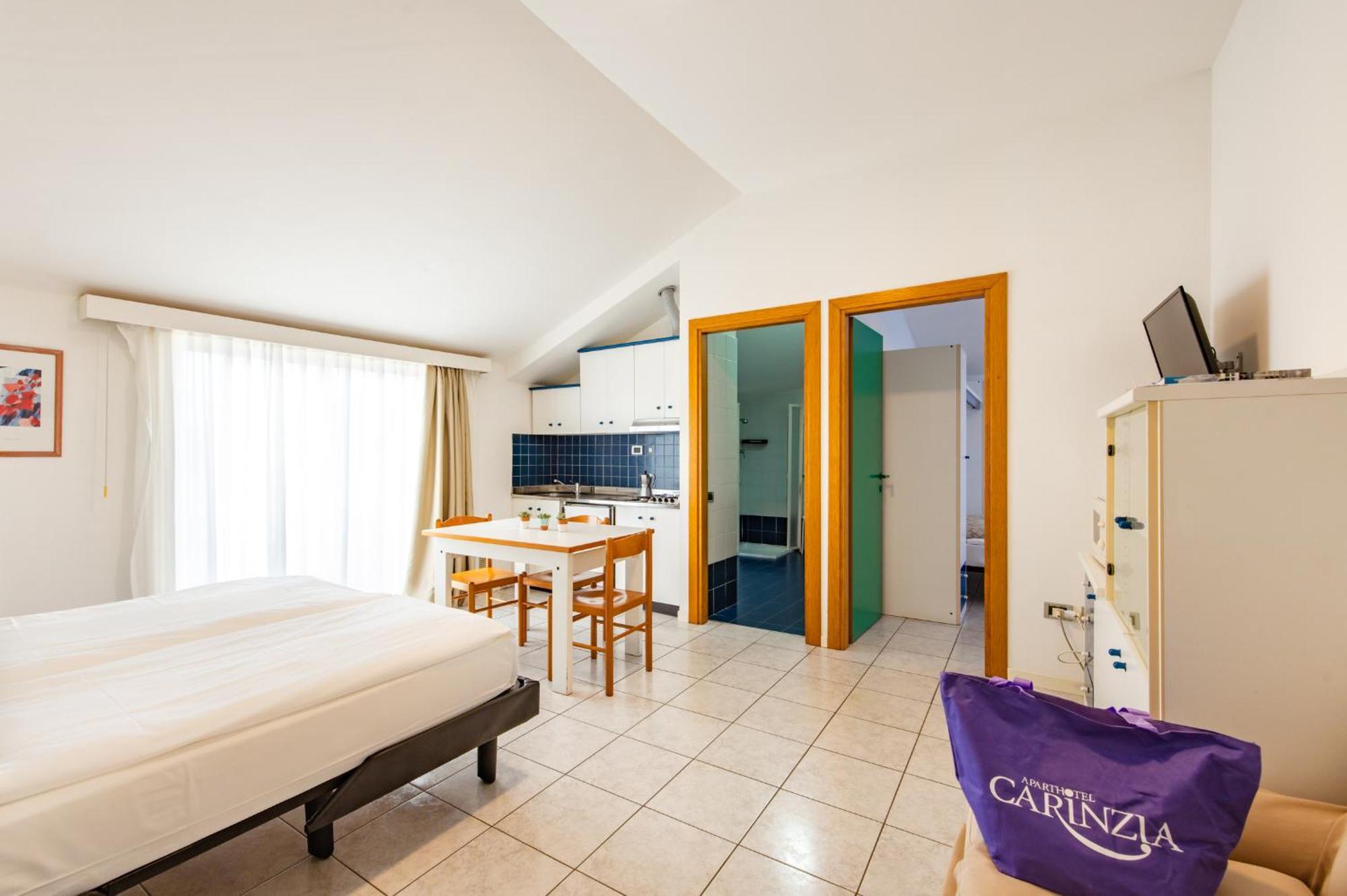 Aparthotel Carinzia リニャーノ・サッビアドーロ エクステリア 写真