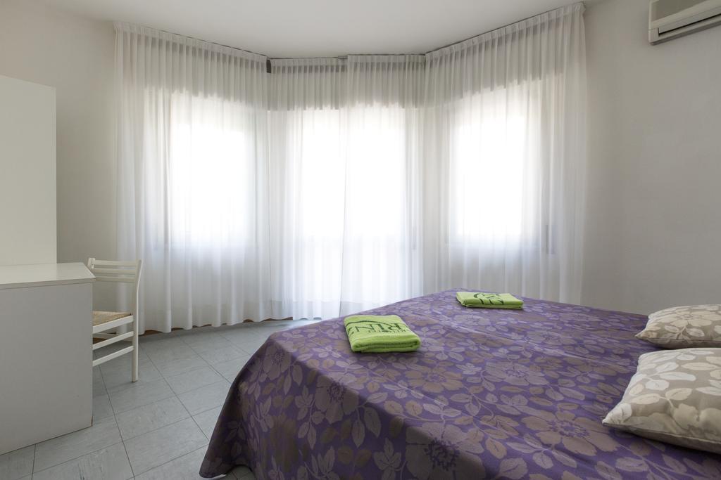 Aparthotel Carinzia リニャーノ・サッビアドーロ エクステリア 写真